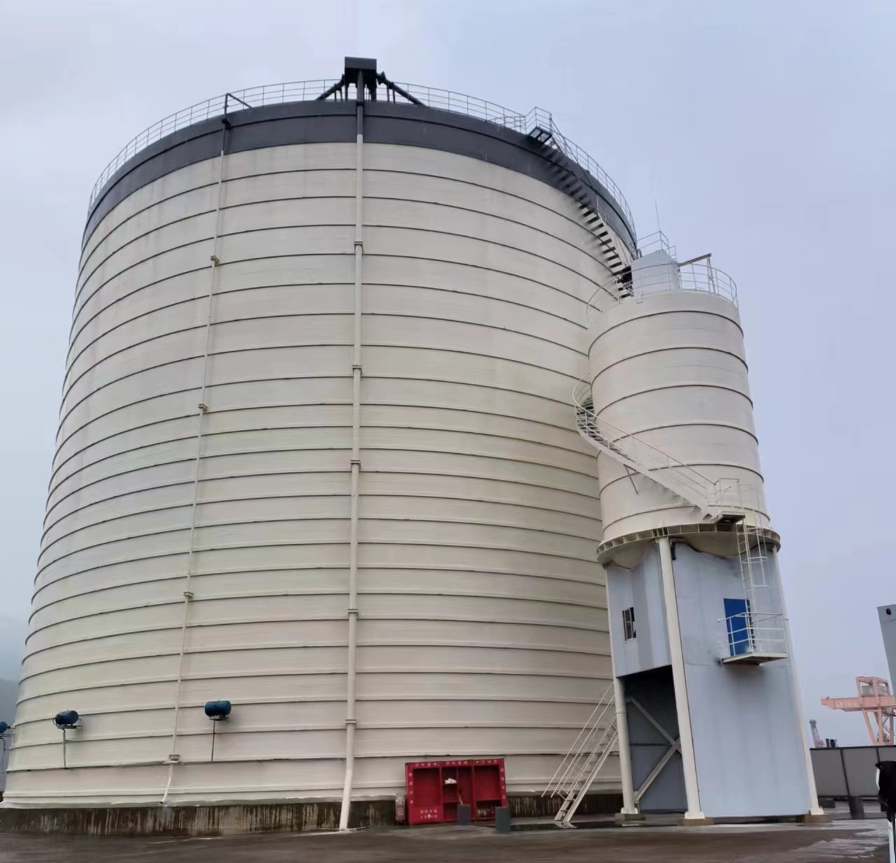 蜀山10万吨水泥钢板库